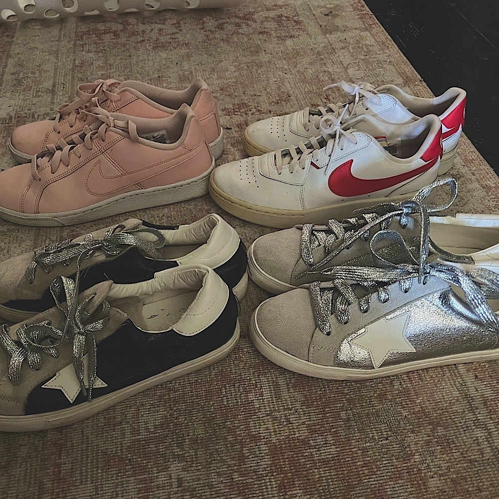 4 PAIR OF SHOES! Two Nike and two star